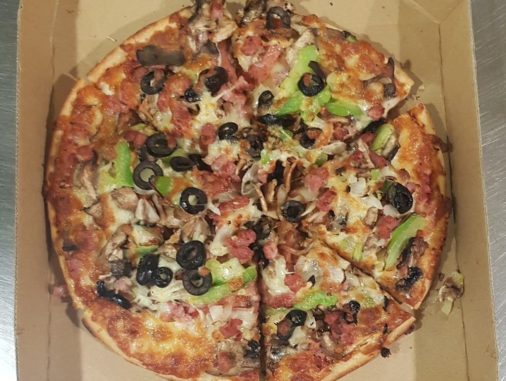 Maries Pizza Tugun | meal delivery | 443 Golden Four Dr, Tugun QLD 4224, Australia | 0755982444 OR +61 7 5598 2444