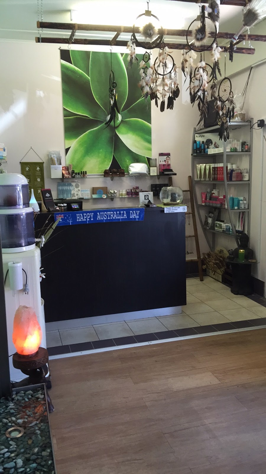 Absolute Tranquility Beauty Spa & Hair Studio | hair care | 84 Randell St, Mannum SA 5238, Australia | 0885692308 OR +61 8 8569 2308