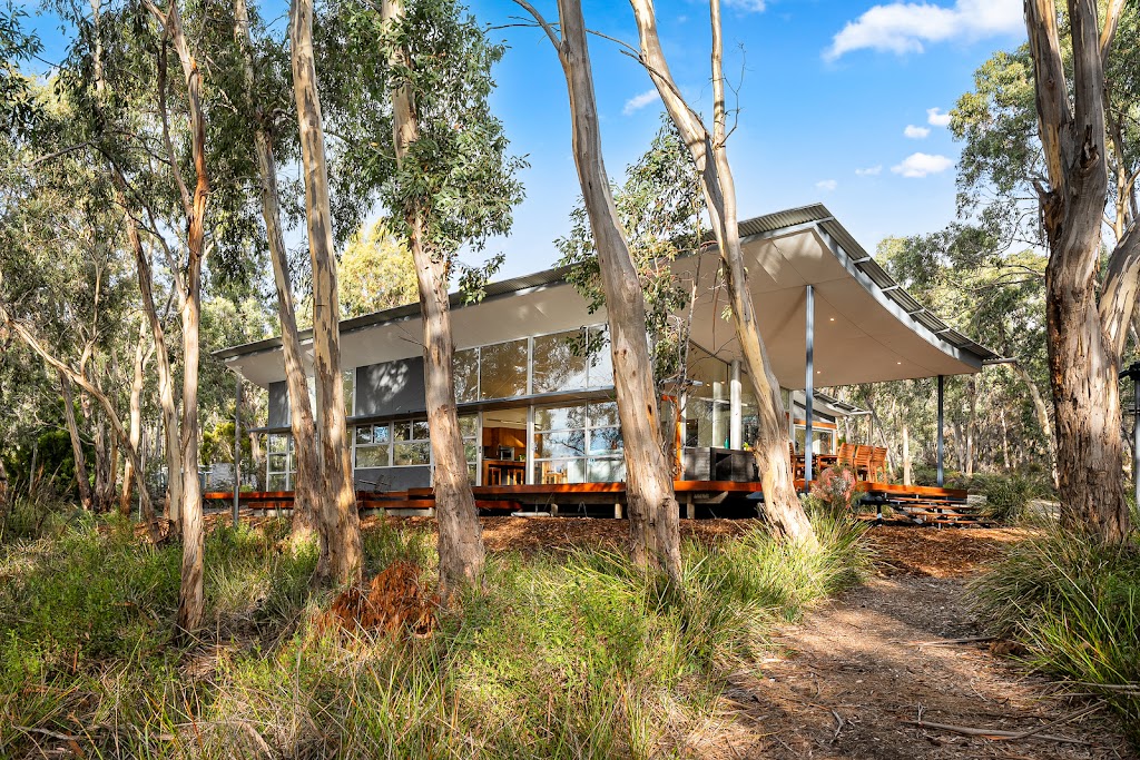 Bruny Bay House | 670a Lighthouse Rd, South Bruny TAS 7150, Australia | Phone: 0473 060 620