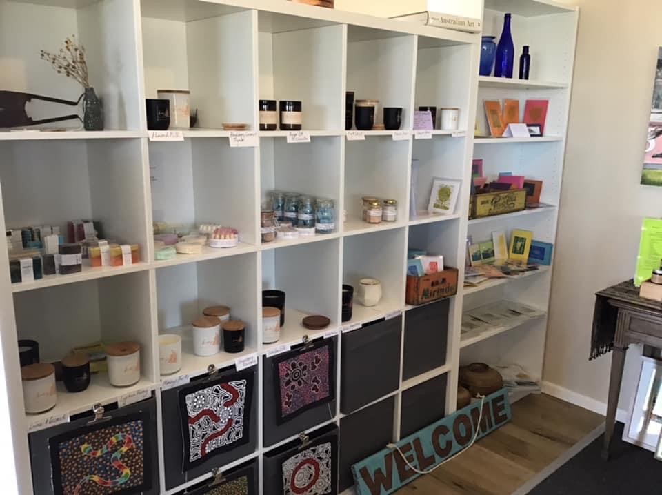 Ocean To Outback Gallery | 2 Peake Terrace, Denial Bay SA 5690, Australia | Phone: 0407 705 001