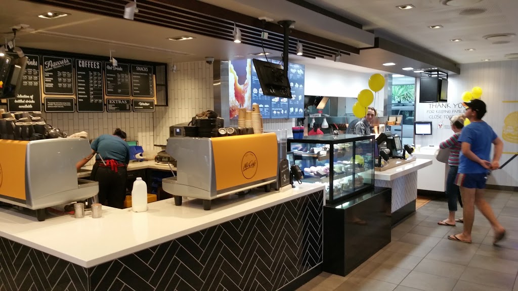 McDonalds Booval | meal takeaway | Hamilton St, Booval QLD 4304, Australia | 0732826600 OR +61 7 3282 6600