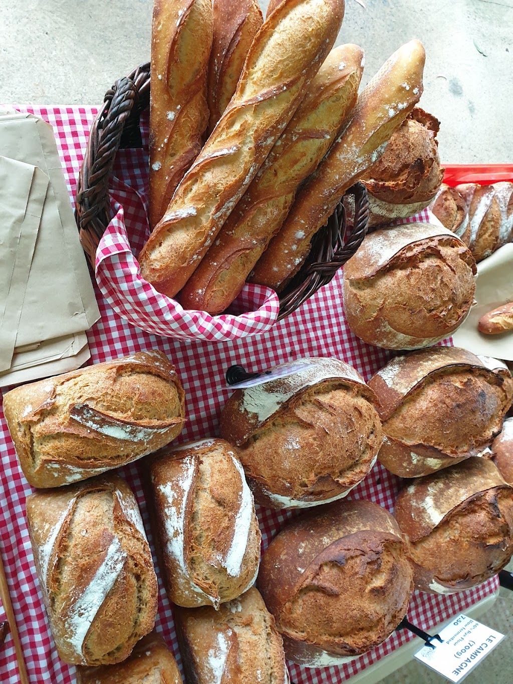 La Breaderie | Bilpin Market, 2596 Bells Line of Rd, Bilpin NSW 2758, Australia | Phone: 0438 053 124