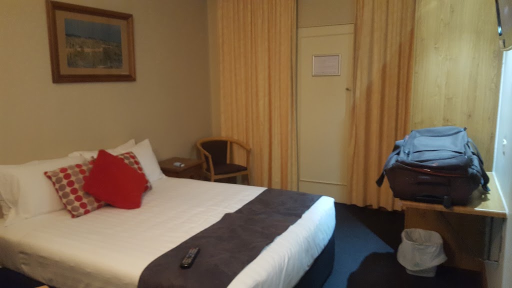 Waikerie Hotel Motel | lodging | 2 McCoy St, Waikerie SA 5330, Australia | 0885412999 OR +61 8 8541 2999