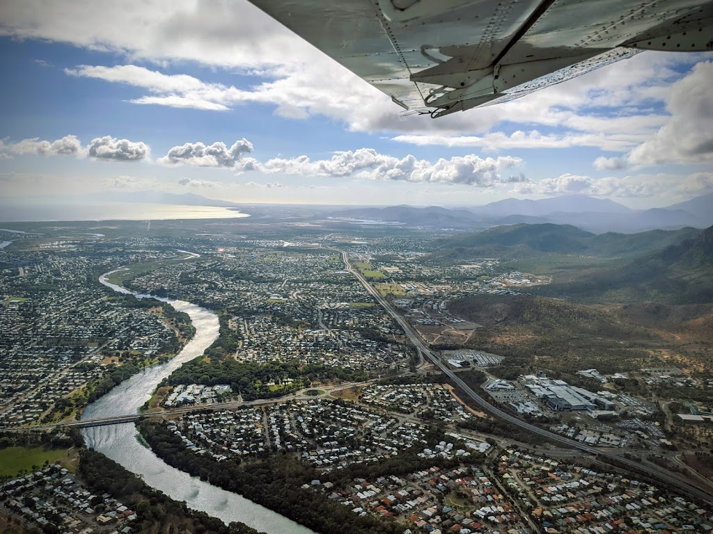 Hinterland Aviation Townsville | Viscount Dr &, Gypsy Moth Ct, Garbutt QLD 4814, Australia | Phone: (07) 4759 3777
