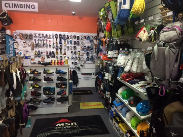 Wild Earth | store | 25 Central Dr, Burleigh Heads QLD 4220, Australia | 1800841847 OR +61 1800 841 847