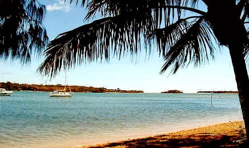 Noosa Outrigger Beach Resort | 275 Gympie Terrace, Noosaville QLD 4566, Australia | Phone: (07) 5449 7040