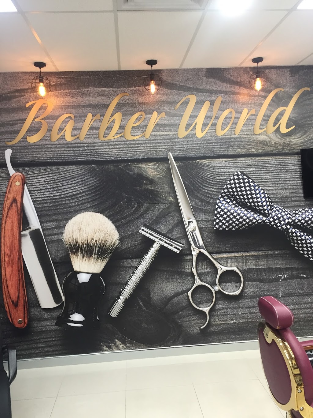 Barber World | hair care | 4/441 Hoxton Park Rd, Hinchinbrook NSW 2168, Australia | 0469781634 OR +61 469 781 634