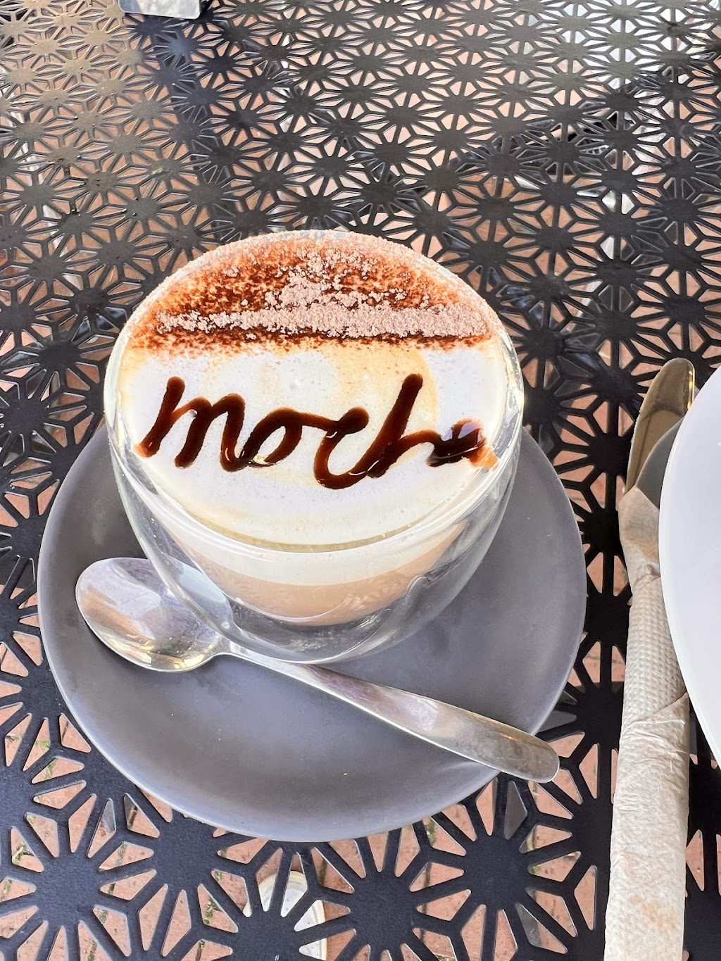 Cafe Brass Bell - On The River | Discovery Parks, 99 Aquatic Rd, Darawank NSW 2428, Australia | Phone: 0468 330 014