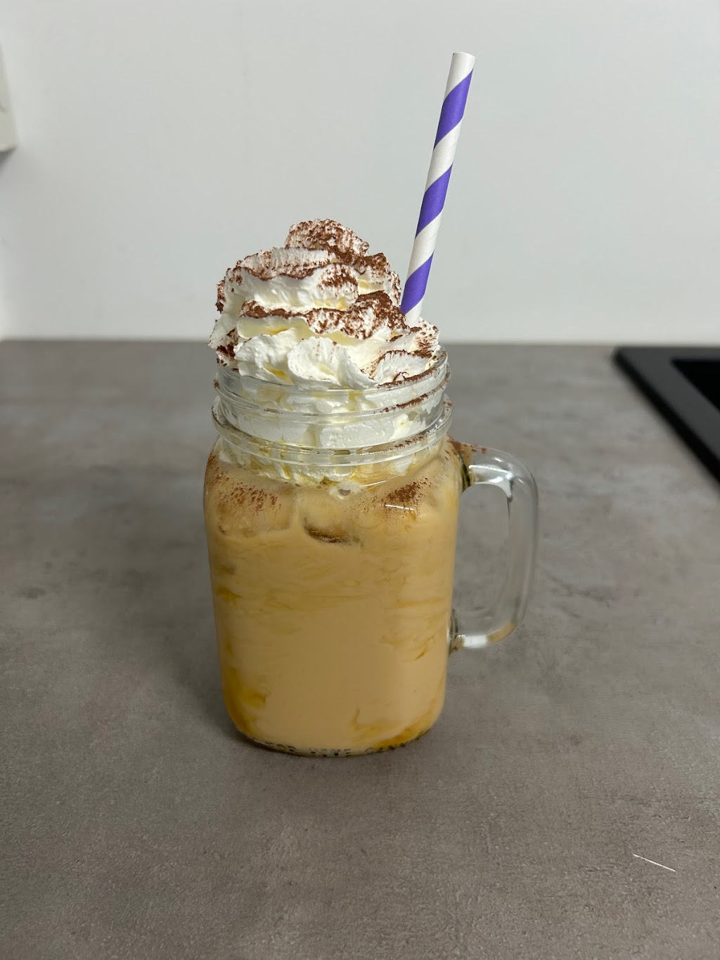 On The Grind Koffee | 44 Caramut Rd, Warrnambool VIC 3280, Australia | Phone: 0406 478 170