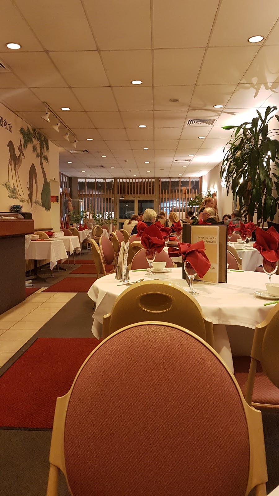 Springwood Gardens Chinese Restaurant | 5 Raymond Ln, Springwood NSW 2777, Australia | Phone: (02) 4751 5019