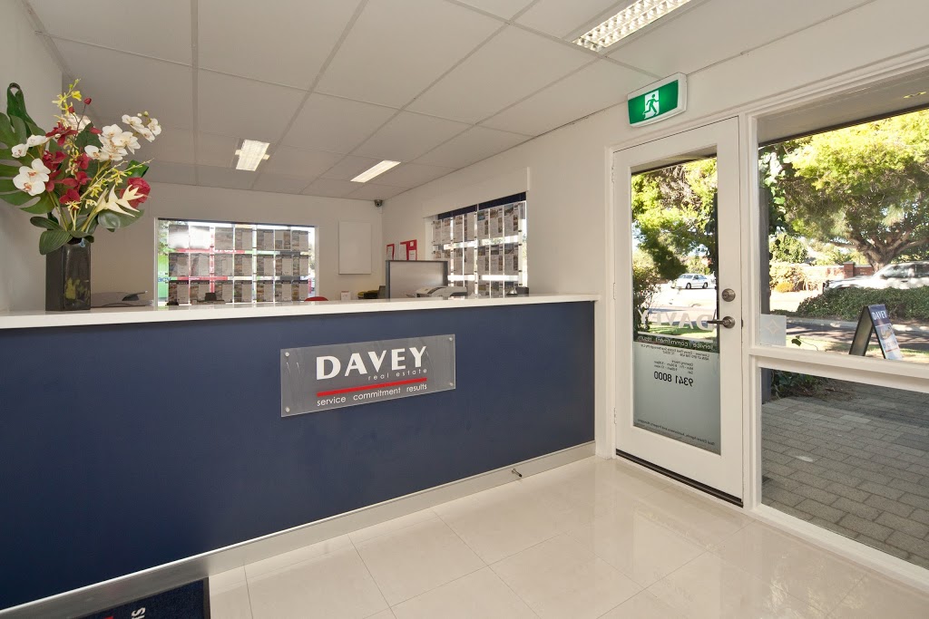 Davey Real Estate Scarborough | real estate agency | 169 Scarborough Beach Rd, Scarborough WA 6019, Australia | 0893418000 OR +61 8 9341 8000