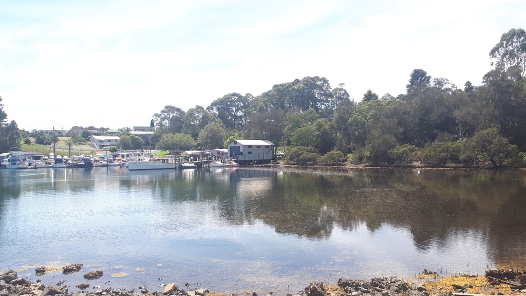 Narooma Marina | 30 Riverside Dr, Narooma NSW 2546, Australia | Phone: (02) 4476 2126