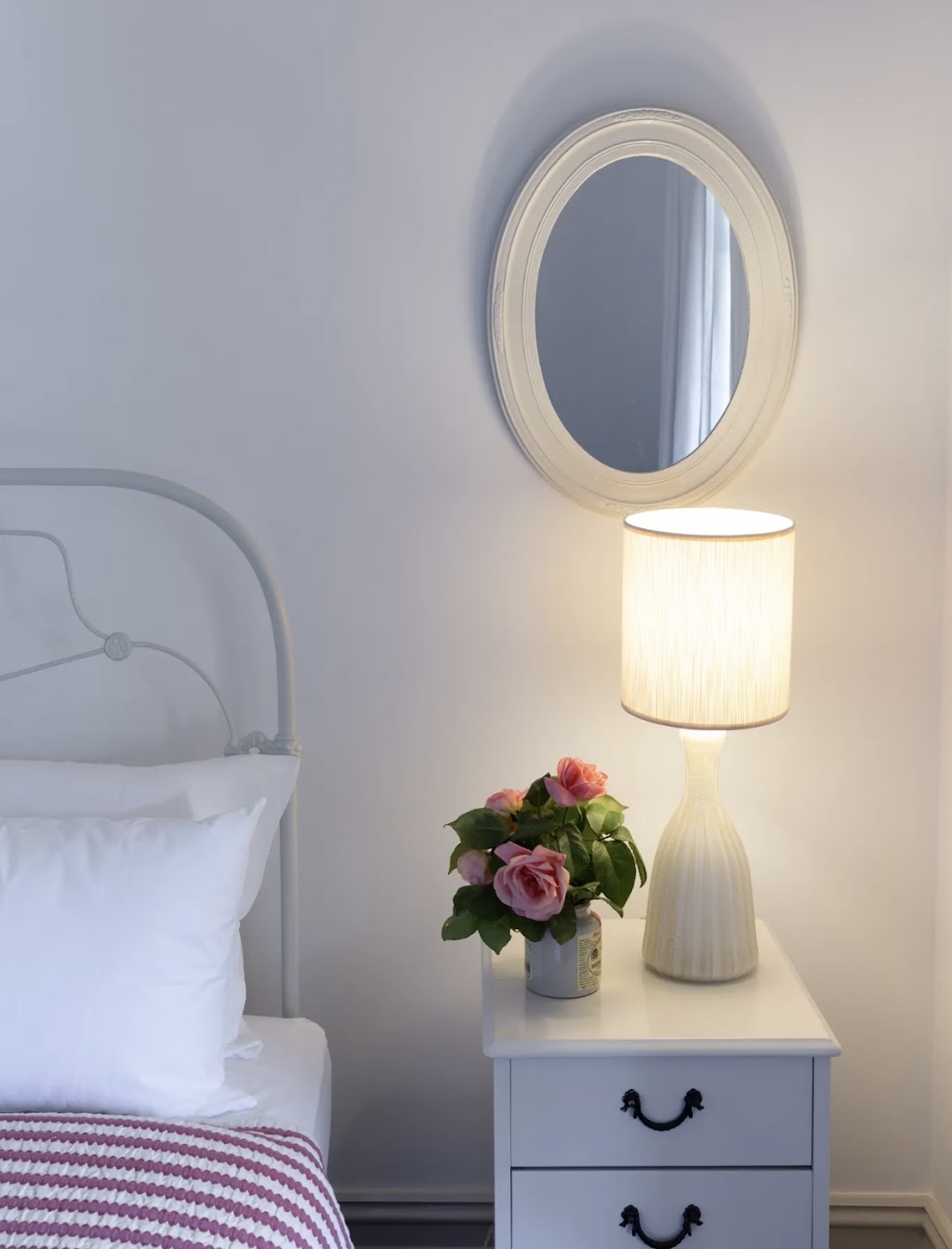 Chester Cottage | 4 Mary St, Castlemaine VIC 3450, Australia | Phone: 1300 793 801