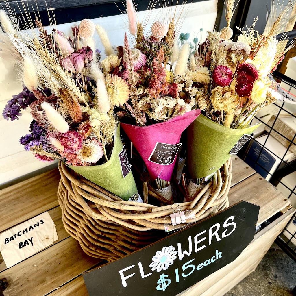 Serendipity Strawberry & Flower Farm | 1556 Princes Hwy, Bimbimbie NSW 2536, Australia | Phone: 0417 469 525