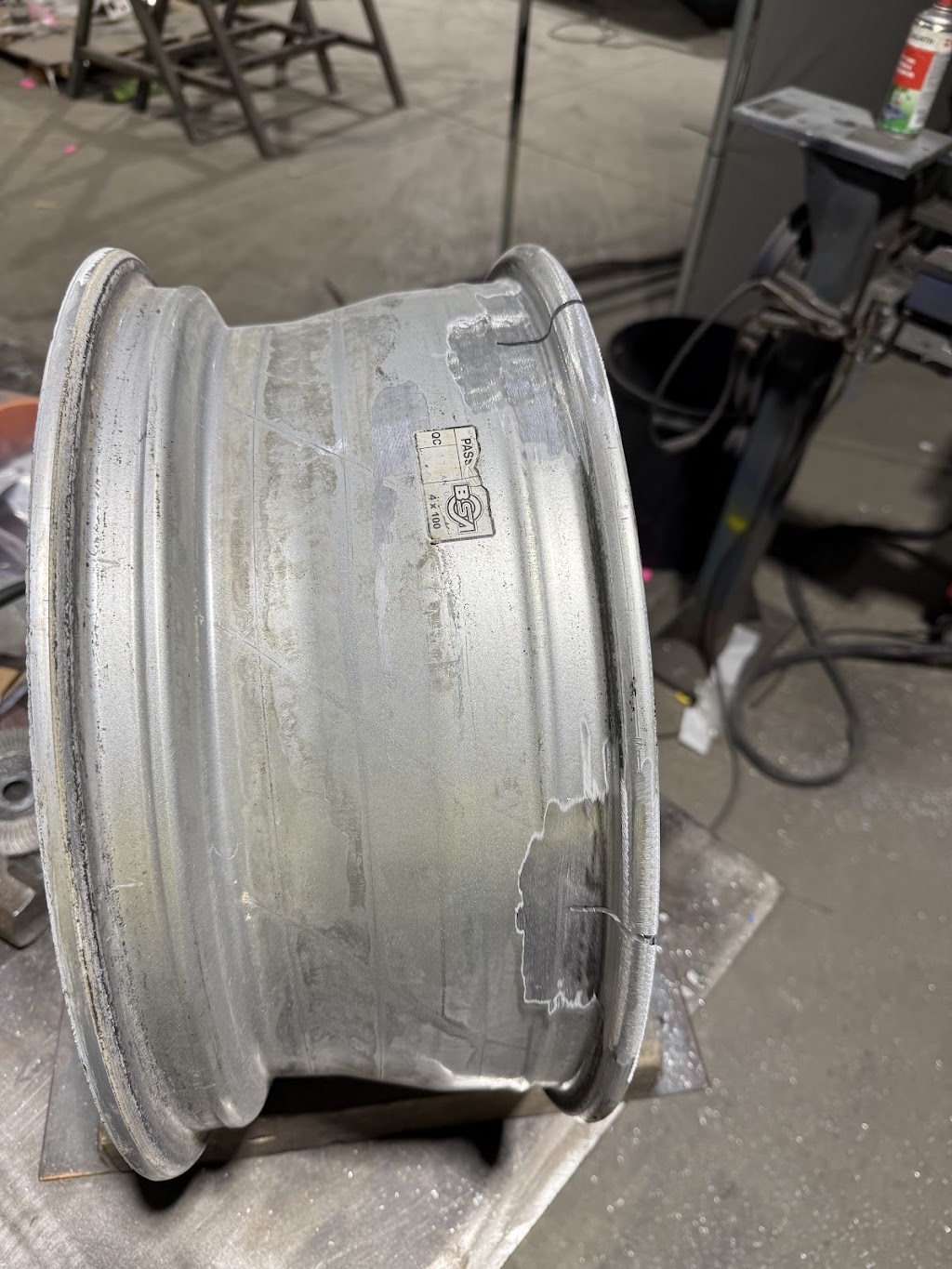 CJ Alloy Mag Wheel Repair | 7 Maurice Rd, Murray Bridge SA 5253, Australia | Phone: 0409 656 973