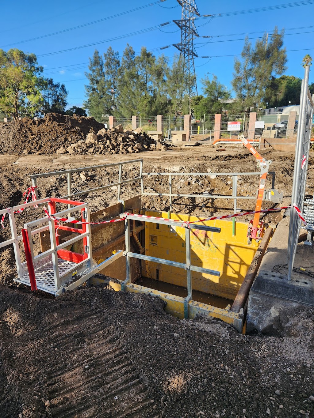 Locked Excavations | 10 Cranneys Ln, Trentham VIC 3458, Australia | Phone: 0429 609 270