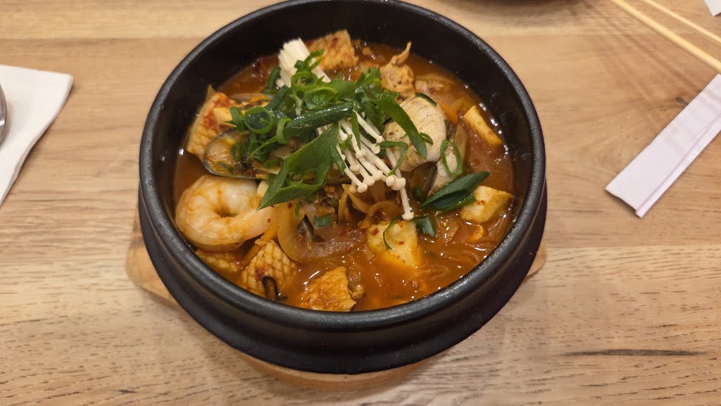 Crispers - Korean Gourmet Chicken | Shop 70, 271 Police Road (Food Court in Waverley Gardens Shopping Centre, Waverley Gardens, Mulgrave VIC 3170, Australia | Phone: (03) 9548 0403