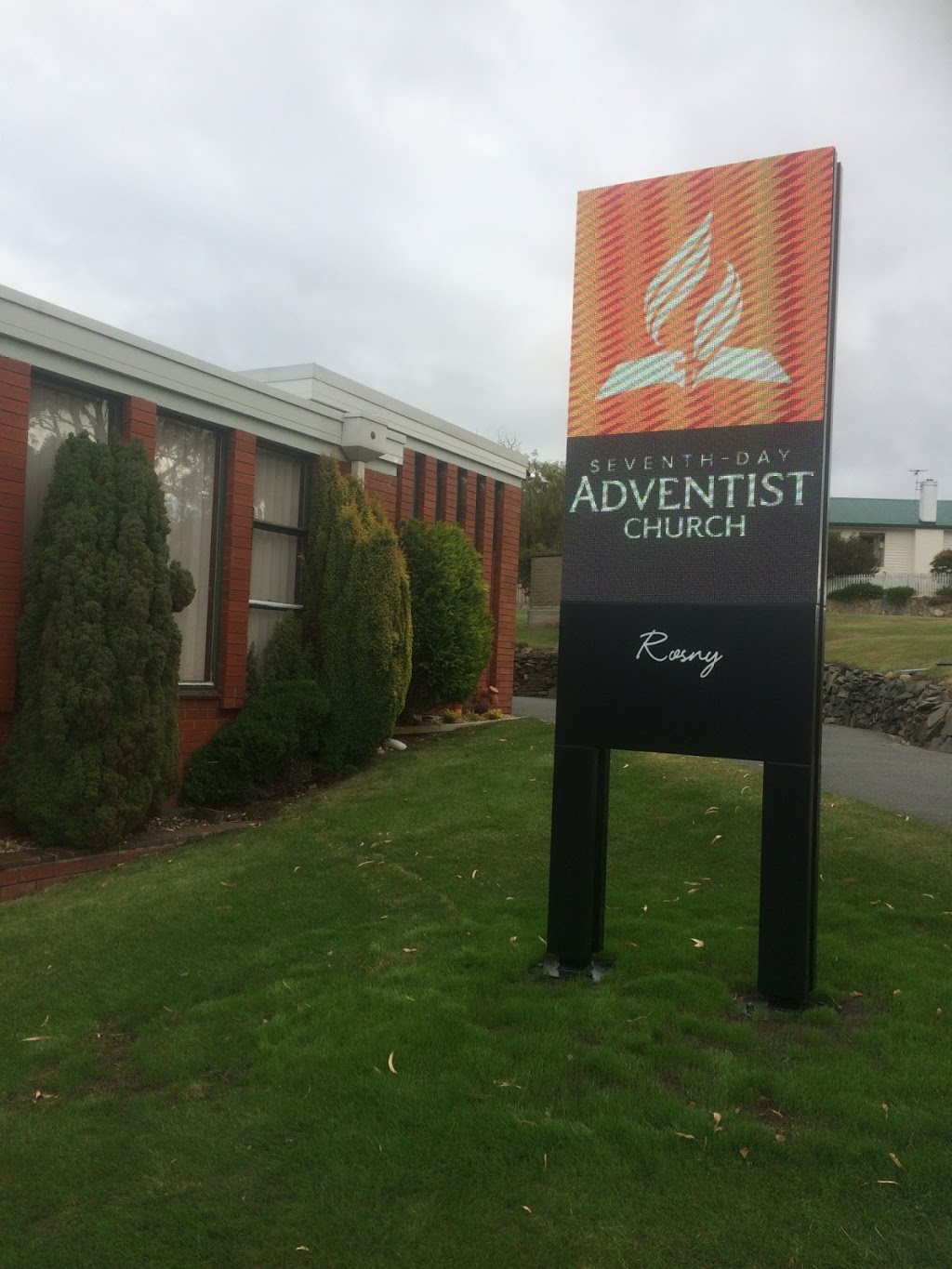 Rosny Seventh Day Adventist Church | church | 28 Riawena Rd, Montagu Bay TAS 7018, Australia | 0412160929 OR +61 412 160 929