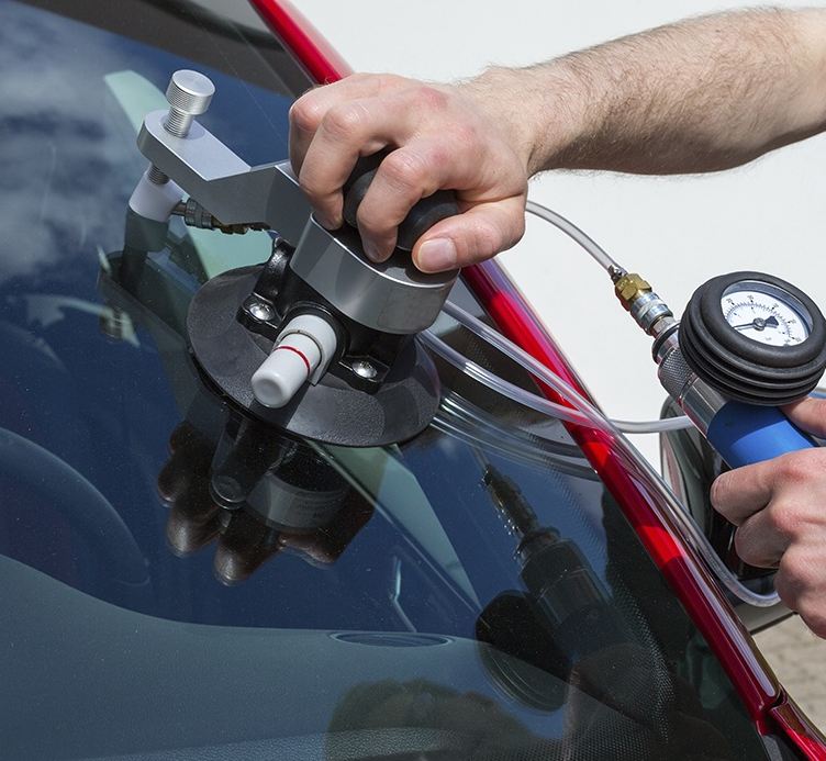 King Autoglass & windscreen repairs | car repair | 15 Griffiths St, Charlestown NSW 2290, Australia | 0431523563 OR +61 431 523 563
