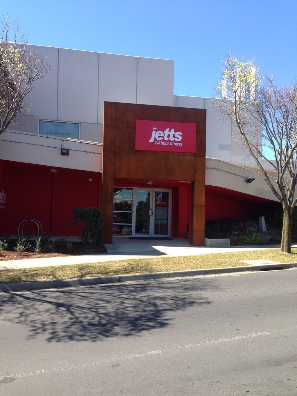 Jetts Doncaster East | gym | The Pines Shopping Centre, 181 Reynolds Rd, Doncaster East VIC 3109, Australia | 0398424861 OR +61 3 9842 4861