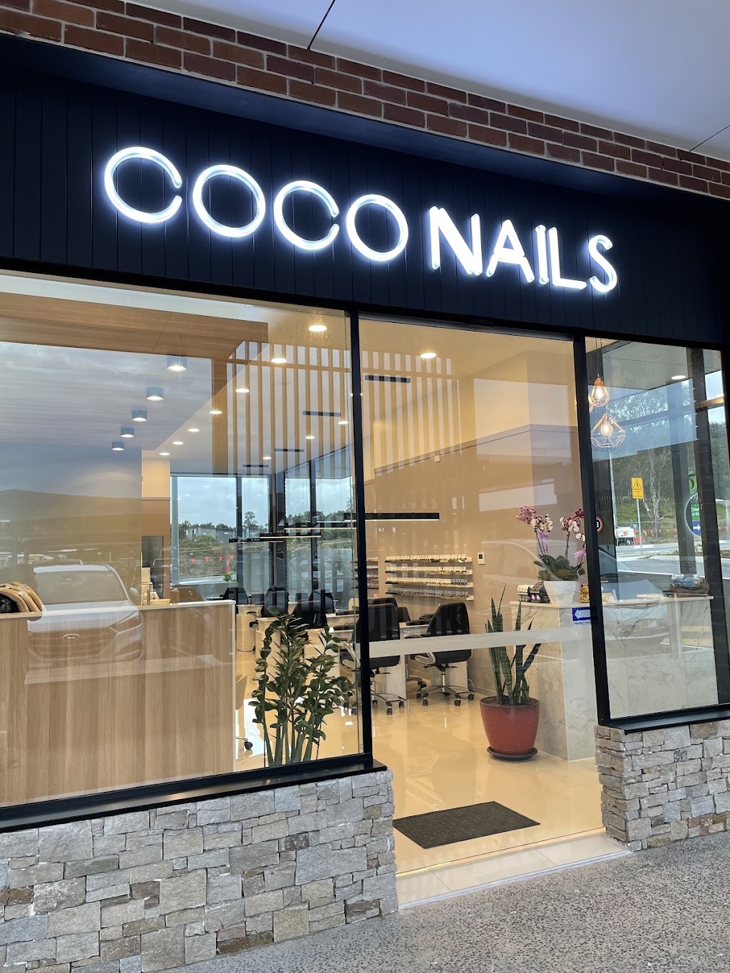 CoCo nails Mountview | beauty salon | 171-193 School Rd, Redbank Plains QLD 4301, Australia | 0732027264 OR +61 7 3202 7264