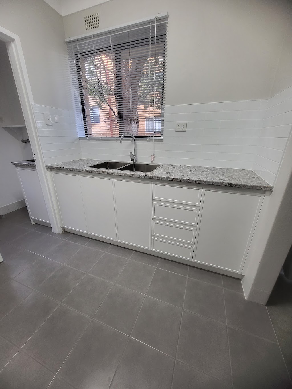 JD Custom Kitchens and Cabinetry | 954 E Kurrajong Rd, East Kurrajong NSW 2758, Australia | Phone: 0467 329 596