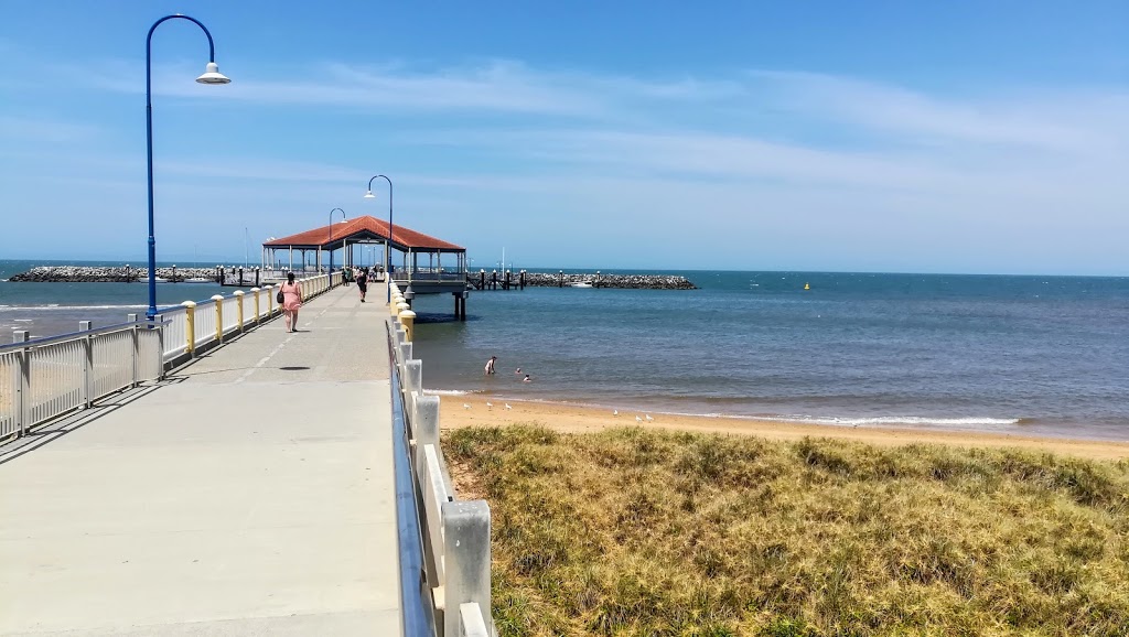 Redcliffe Jetty Visitor Information Centre | travel agency | 160 Redcliffe Parade, Redcliffe QLD 4020, Australia | 0732833577 OR +61 7 3283 3577