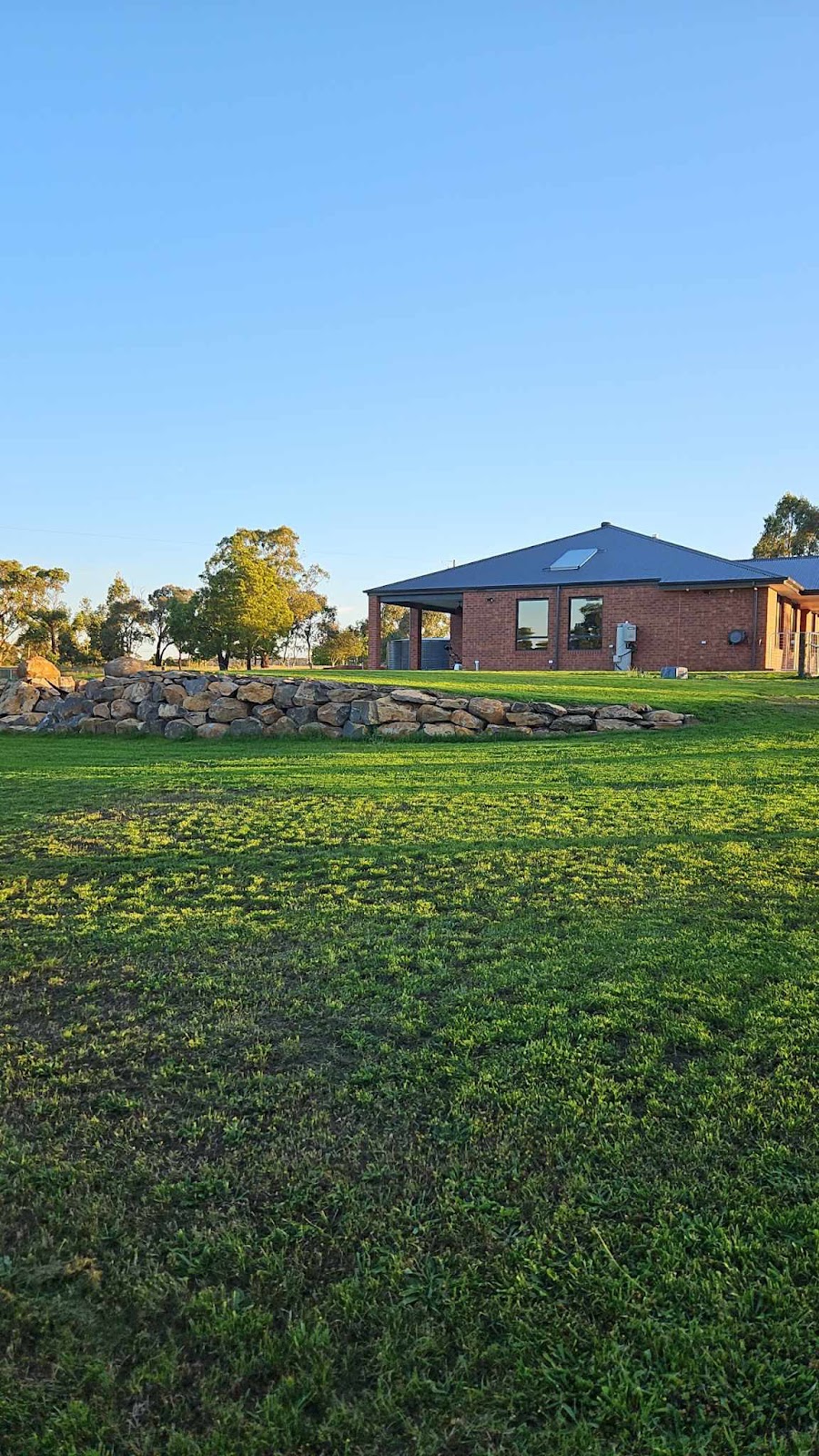 B.G.S Earthworks Ballarat | 20 Henlin Park Rd, Smythesdale VIC 3351, Australia | Phone: 0427 628 822