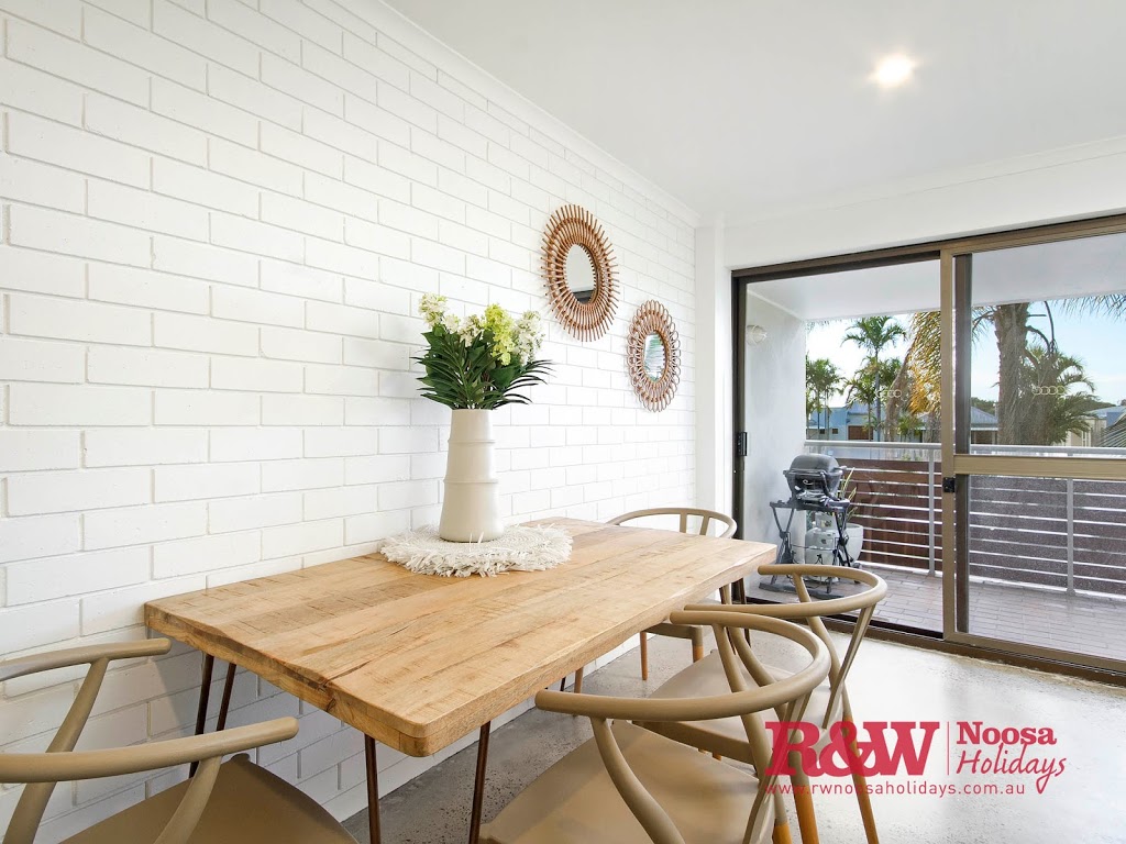 Soundhaven Apartment 3 - RW Noosa Holidays | 35 Noosa Parade, Noosa Heads QLD 4567, Australia | Phone: (07) 5448 0966