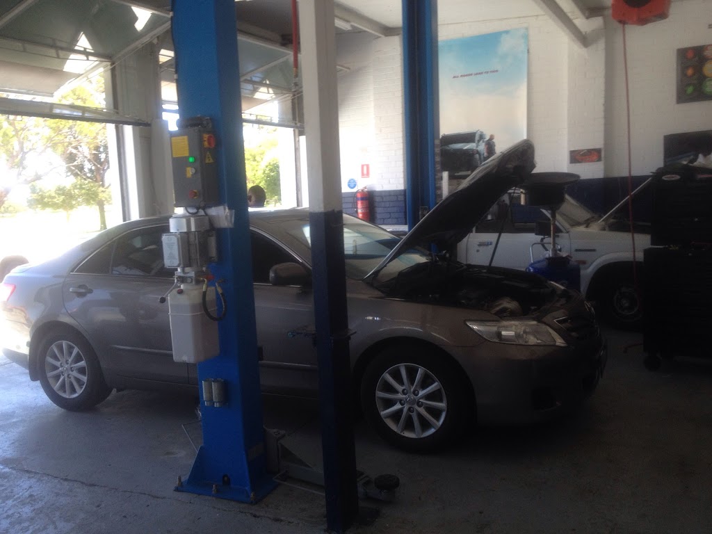 Nollamara Auto Service & Repairs | car repair | 66 Sylvia St, Nollamara WA 6061, Australia | 0861614675 OR +61 8 6161 4675