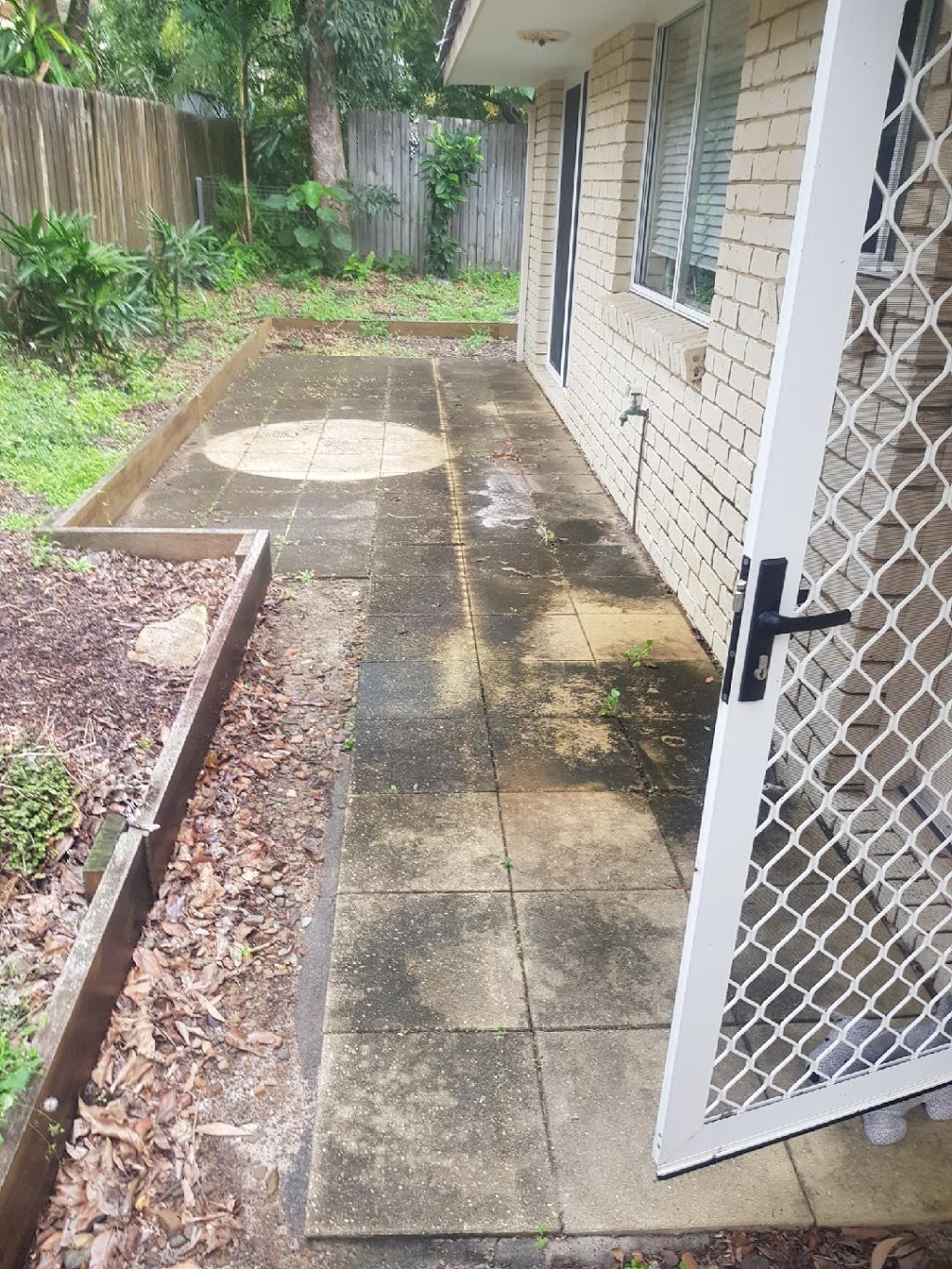 Waterwise Pressure Cleaning Sunshine Coast | David Low Way, Peregian Beach QLD 4573, Australia | Phone: 0404 707 693