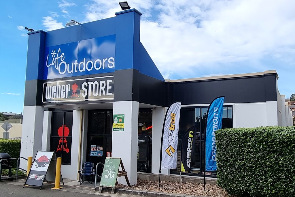 Life Outdoors Shellharbour | furniture store | 7 Range Rd, Shellharbour City Centre NSW 2529, Australia | 0242961277 OR +61 2 4296 1277