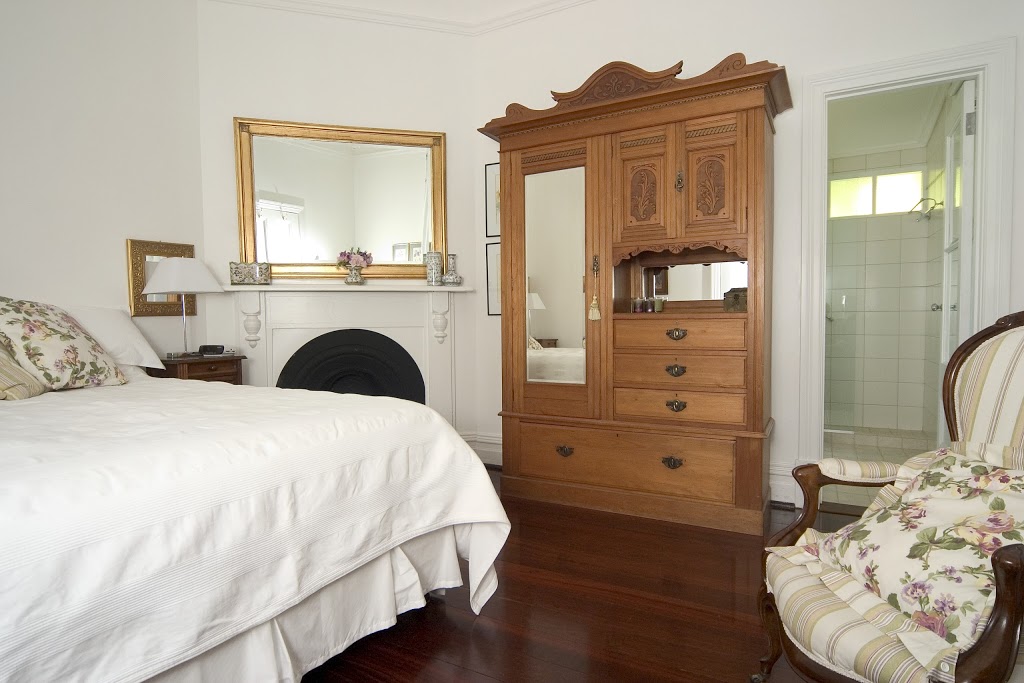 Durack House Bed & Breakfast | lodging | 7 Almondbury Rd, Mount Lawley WA 6050, Australia | 0893704305 OR +61 8 9370 4305