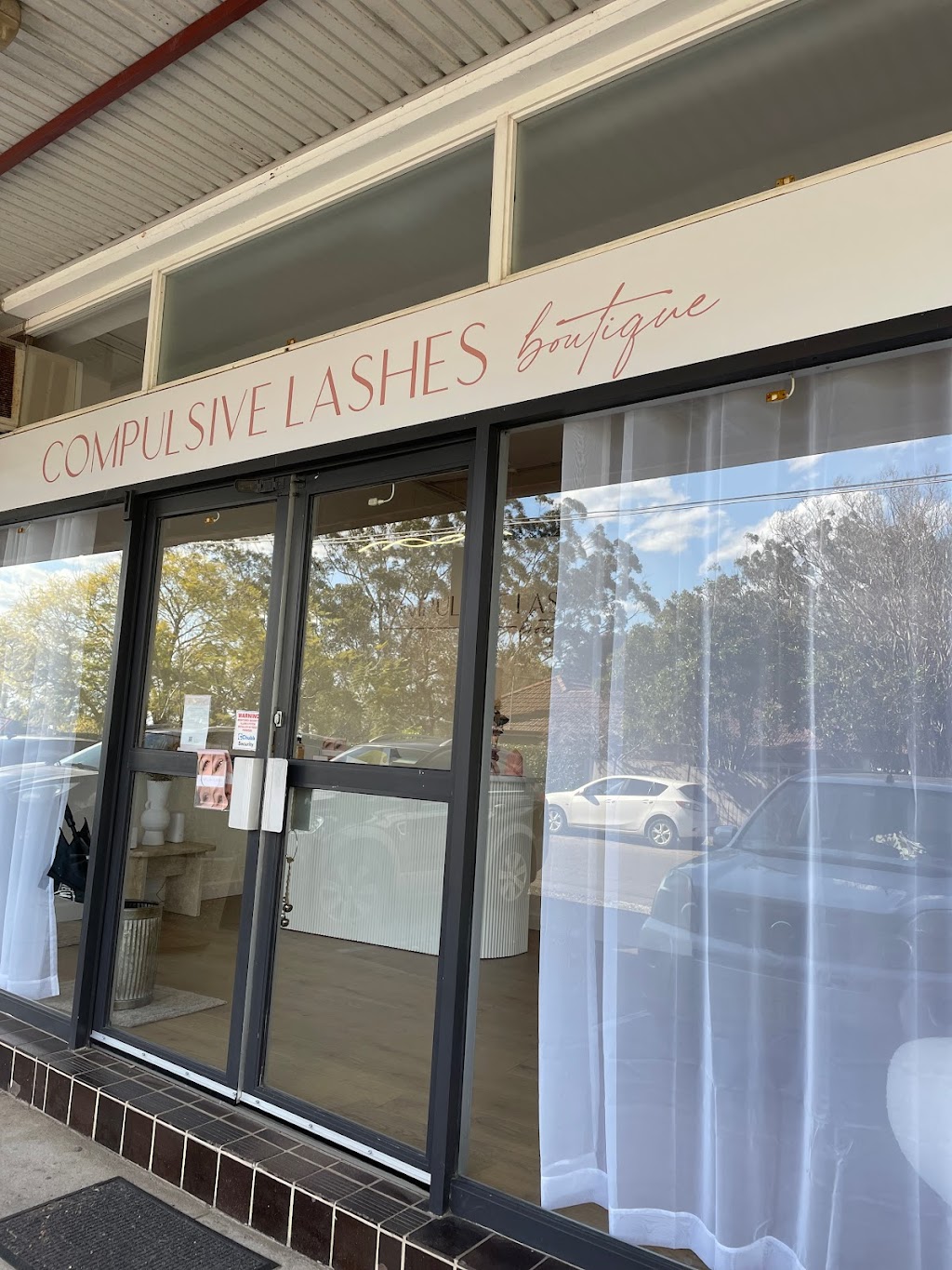 Compulsive Lashes Boutique | 178 Fox Valley Rd, Wahroonga NSW 2076, Australia | Phone: 0421 533 199