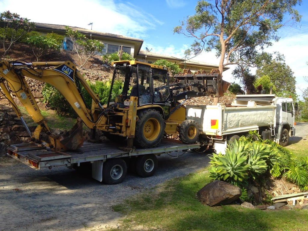 Connollys Backhoe Hire | moving company | 10 Riberry Ct, Bonogin QLD 4213, Australia | 0755692382 OR +61 7 5569 2382
