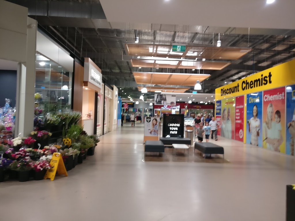 Central West Shopping Centre | 65-67 Ashley St, Braybrook VIC 3019, Australia | Phone: (03) 9689 8333