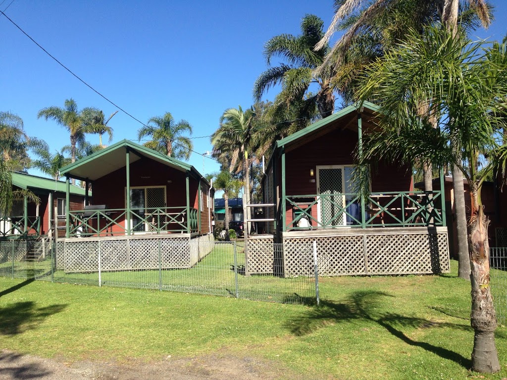 A Paradise Park Cabins | lodging | Tuggerah Parade & Pacific St, Long Jetty NSW 2261, Australia | 0243345555 OR +61 2 4334 5555