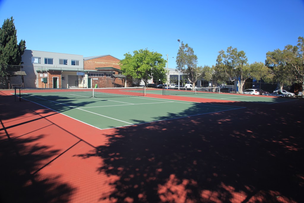 City Community Tennis | Turruwul Park Tennis Courts Turruwul Park Rosthschild Avenue Rosebery, Rosebery NSW 2018, Australia | Phone: 0433 899 644