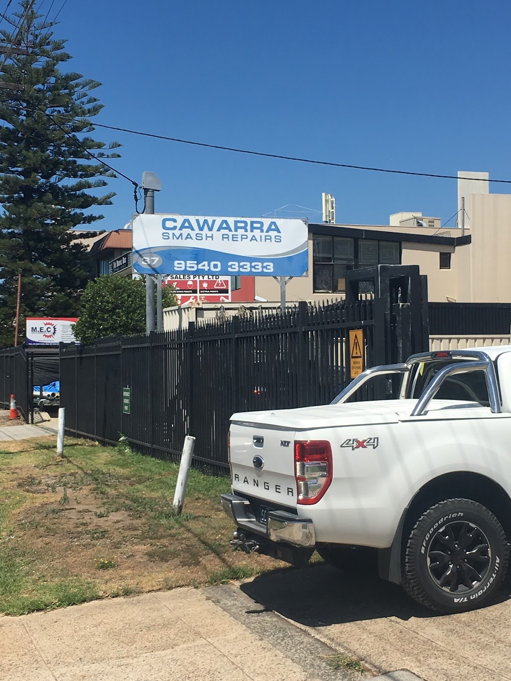 Cawarra Smash Repairs | 37 Cawarra Rd, Caringbah NSW 2229, Australia | Phone: (02) 9540 3333