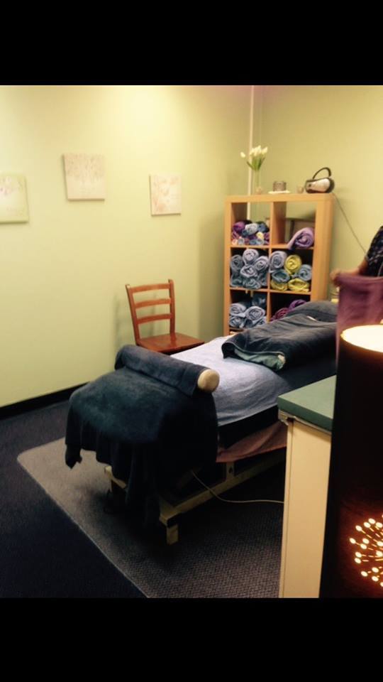 Massage for Wellness St Lucia qld |  | 4/28 Hawken Dr, St Lucia QLD 4067, Australia | 0412408988 OR +61 412 408 988