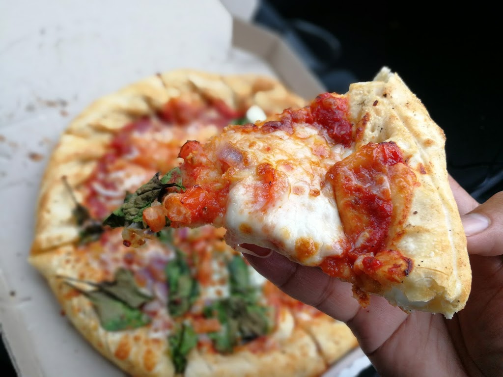 Dominos Pizza Warrawong | meal takeaway | shop 1/115 King St, Warrawong NSW 2502, Australia | 0242519520 OR +61 2 4251 9520