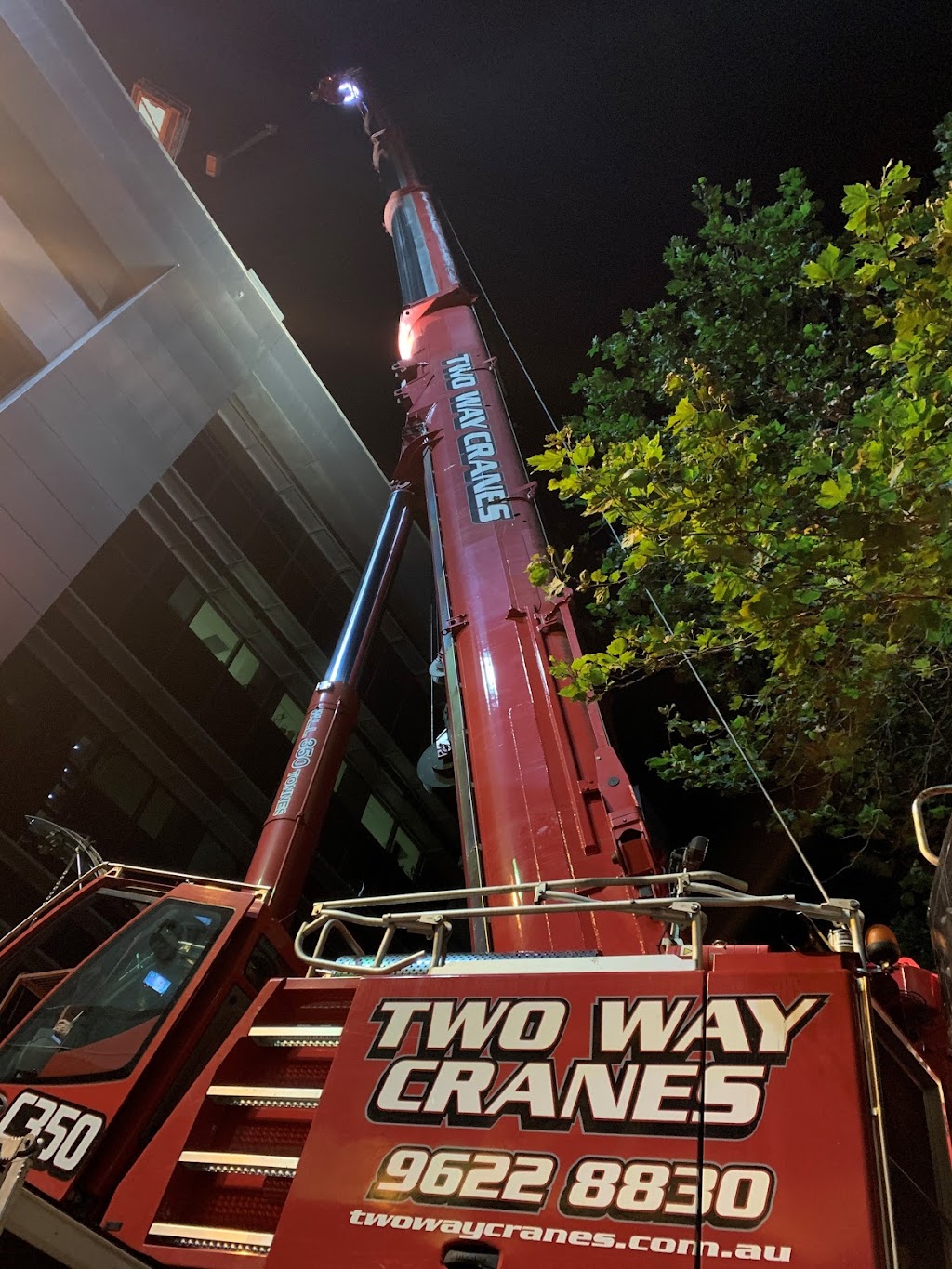 Two Way Cranes | 37 Cox Pl, Glendenning NSW 2761, Australia | Phone: (02) 9622 8830