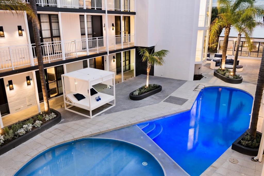 Tradewinds Hotel | lodging | 59 Canning Hwy, Fremantle WA 6158, Australia | 0893398188 OR +61 8 9339 8188