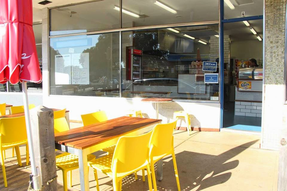 Grilled & Fried Fish & Burger Bar | meal takeaway | 4 Station St, Seaford VIC 3198, Australia | 0387740108 OR +61 3 8774 0108