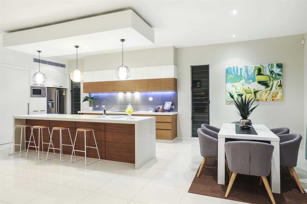 Oceanus Design Co Australia Pty Ltd Property Styling & Interior Design | painter | 10 Stanley St, Burleigh Heads QLD 4220, Australia | 0405492945 OR +61 405 492 945
