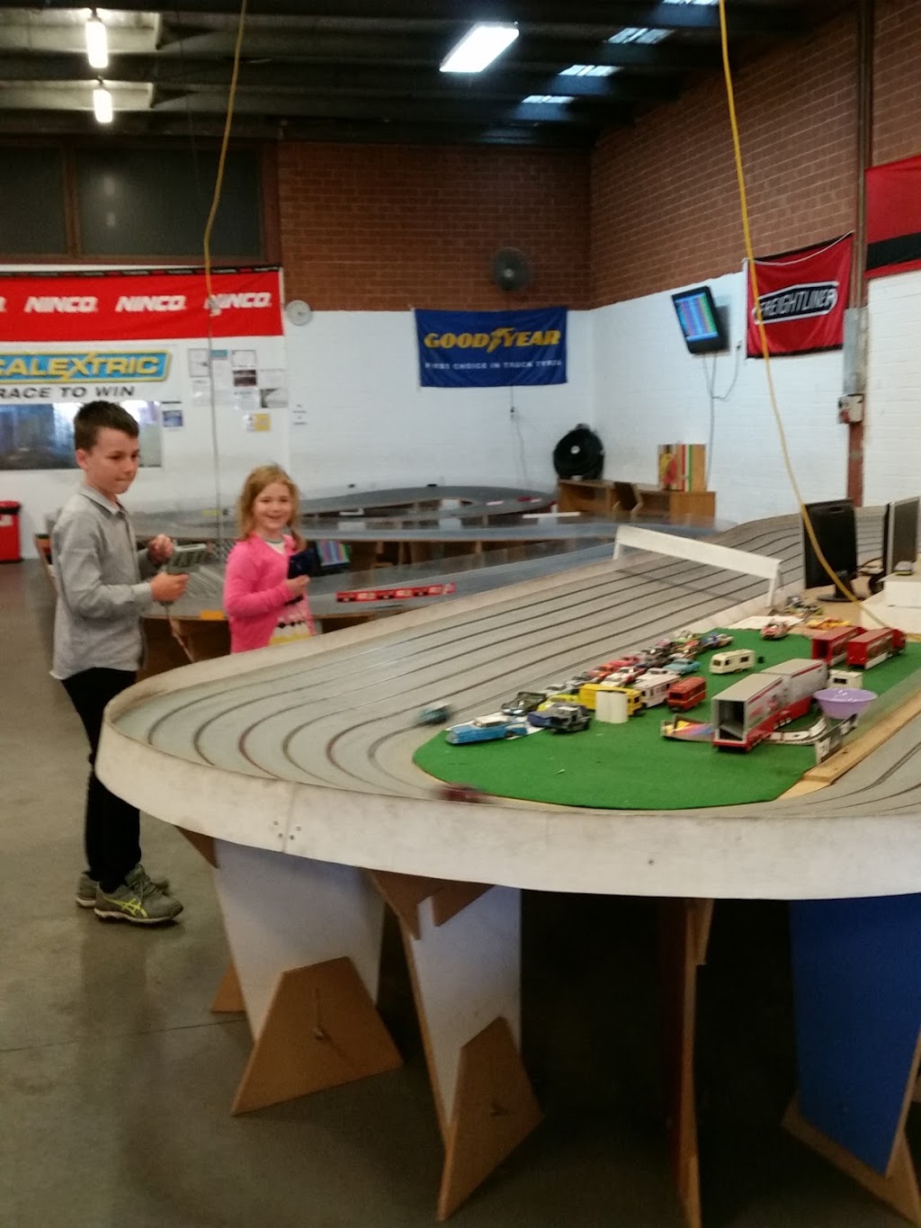 Way2Fast Model Car Racing | store | 2/20 Essington St, Mitchell ACT 2911, Australia | 0424453544 OR +61 424 453 544
