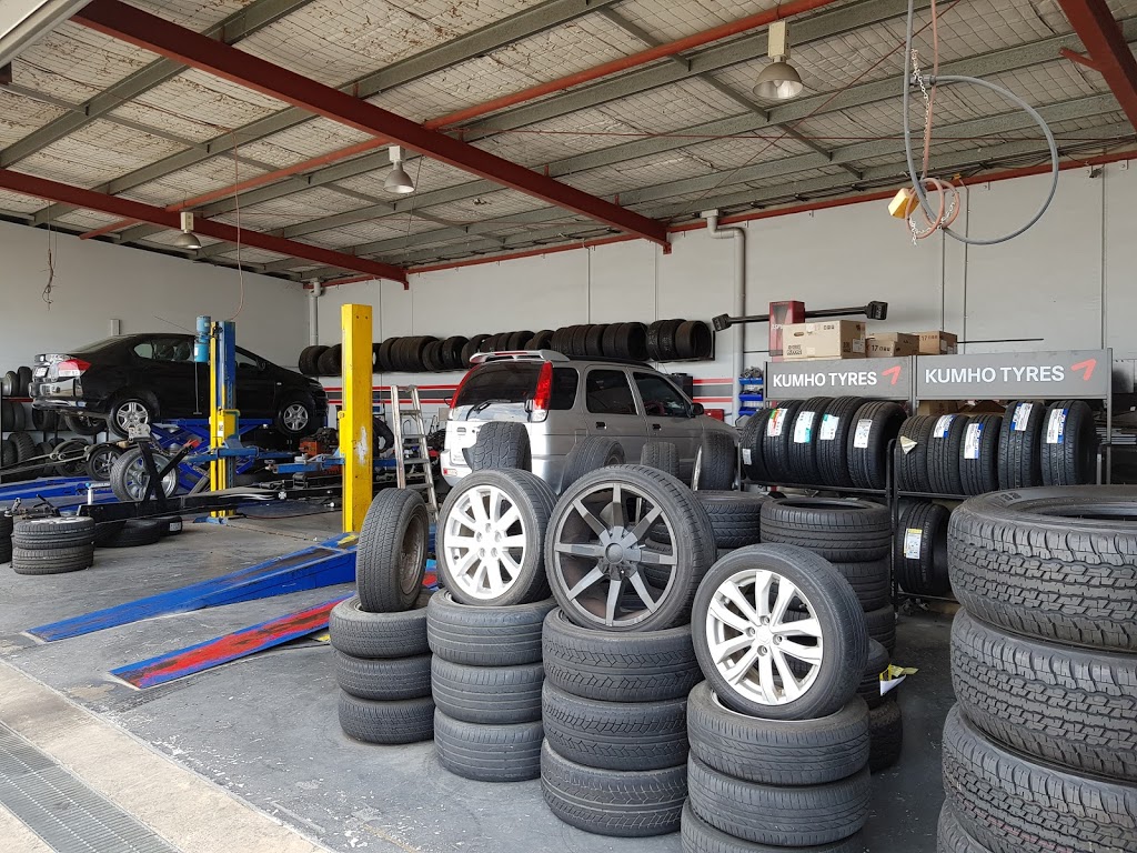 Queenslands Best Wheels & Tyres | car repair | 95 Robinson Rd E, Geebung QLD 4034, Australia | 0433101929 OR +61 433 101 929