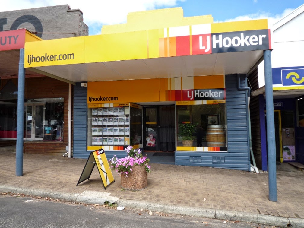LJ Hooker Pemberton | 50 Brockman St, Pemberton WA 6260, Australia | Phone: (08) 9776 0000