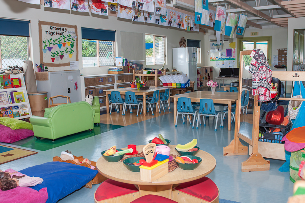 Kinder Cottage | school | 38 Armstrong Way, Highland Park QLD 4211, Australia | 0755963005 OR +61 7 5596 3005