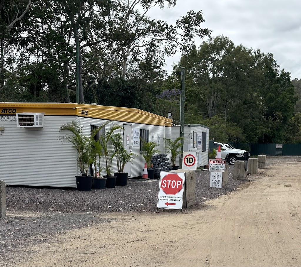 Harris Haulin Pty Ltd | 159 Marlborough Sarina Rd, Sarina QLD 4737, Australia | Phone: (07) 4956 1279